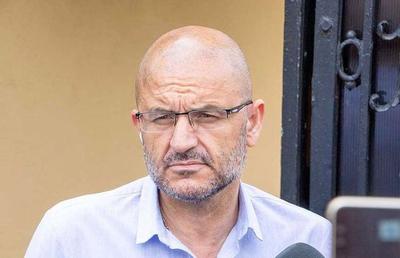 Vasilică rezistă » Mititelu a găsit vinovatul pentru rezultatele de la FCU Craiova și l-a dat afară