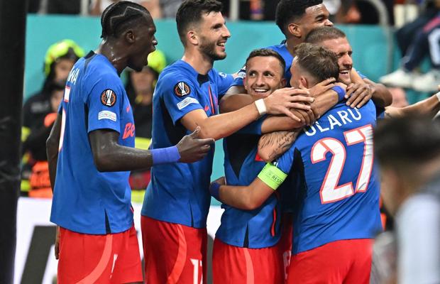 Fotbalistul de la FCSB care l-a dat pe spate pe Ilie Năstase: „Îmi place mult băiatul ăsta”