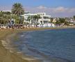 Plaja din fața hotelului Lordos din Larnaca, „casa” tricolorilor în Cipru FOTO: Ionuț Iordache (GSP)