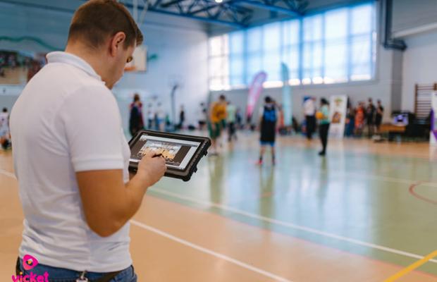 Soluții tehnologice avansate pentru cluburi sportive – Camera automată și mai mult!
