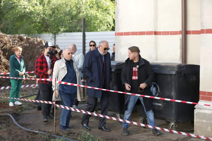 Au inceput lucrarile la o noua clinica de psihiatrie pediatrica din cadrul Spitalului Obregia. Investitia, in valoare de peste 16,5 milioane de euro, este finantata integral din surse private.