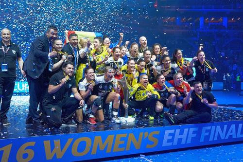 CSM București când a câștigat Liga Campionilor, 2016 // foto: Imago