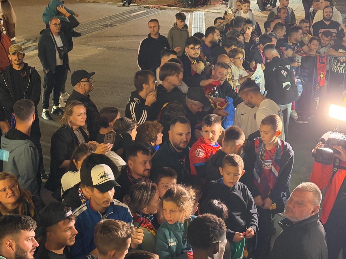 Haos după FCSB - Oțelul » „Nu vă mai înghesuiți, nu e mare vedetă!”