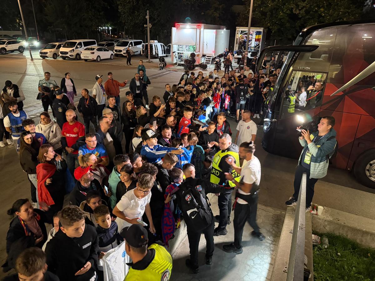 Haos după FCSB - Oțelul » „Nu vă mai înghesuiți, nu e mare vedetă!”