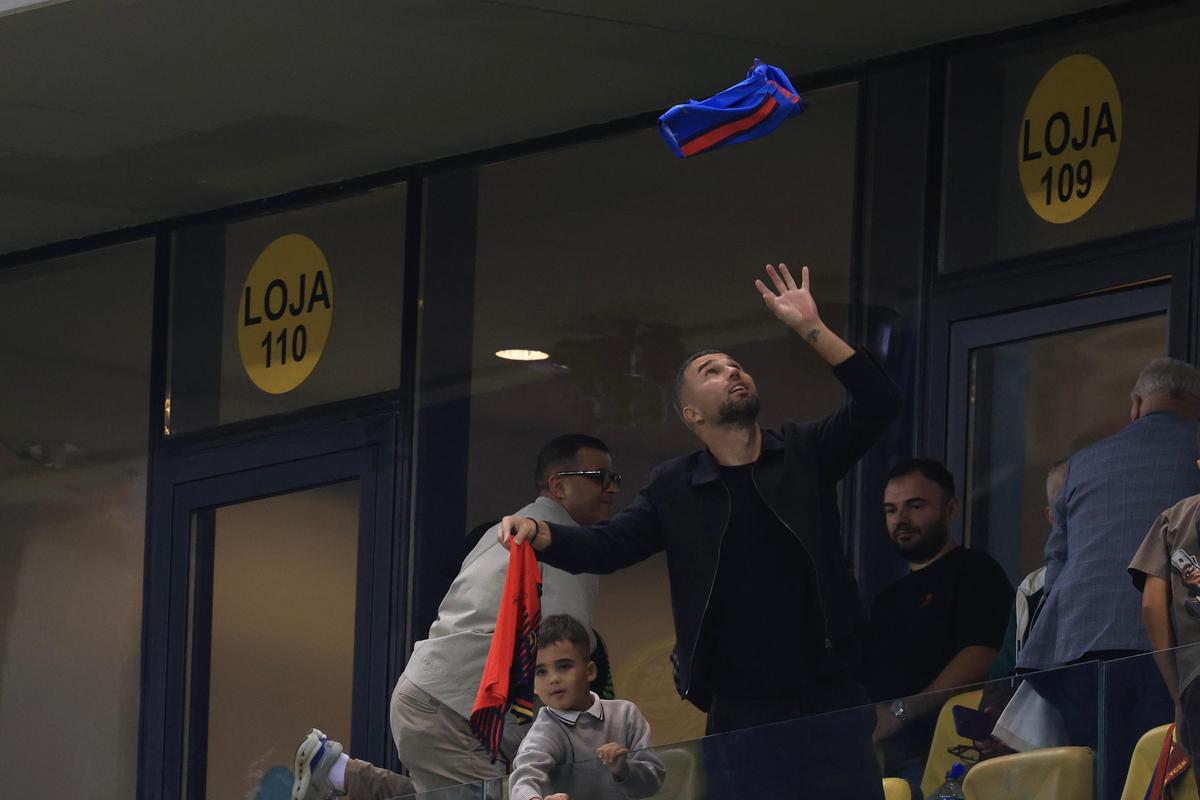 Familia Iordănescu, la FCSB - Oțelul/ foto Ionuț Iordache (GSP)