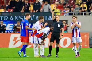 FCSB - Oțelul, primul meci din noul mandat al lui Reghecampf » „ROȘU” în minutul 52!