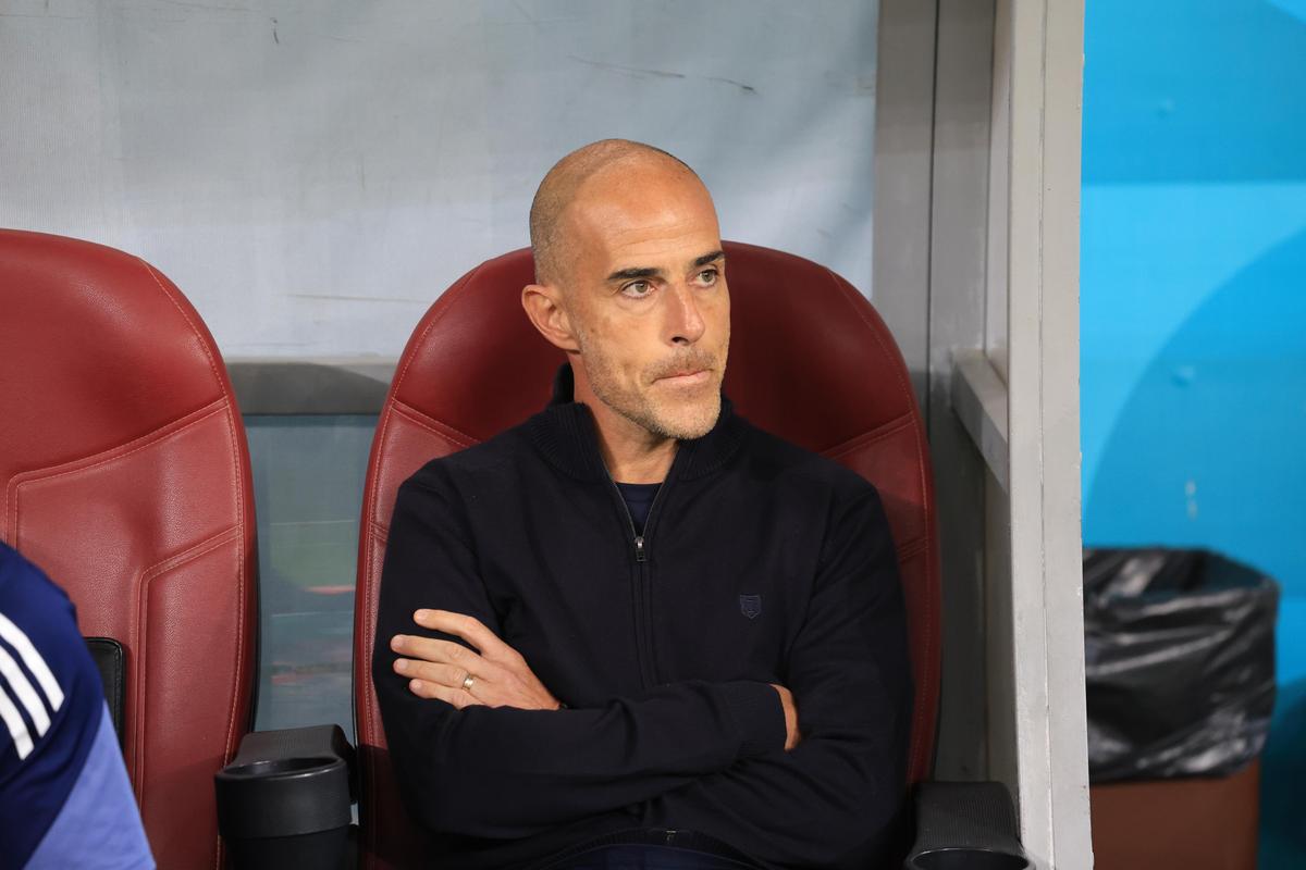 Două noutăți majore la FCSB, chiar la primul meci al lui Reghecampf