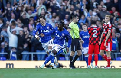 Revenire de senzație în Premier League » Ipswich a întors în 4 minute și Arbeloa e „pe făraș”