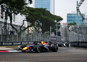 Max Verstappen, cu gândul la victorie în Singapore: „Mă bucur, însă îmi doresc mult mai mult o victorie mâine”
