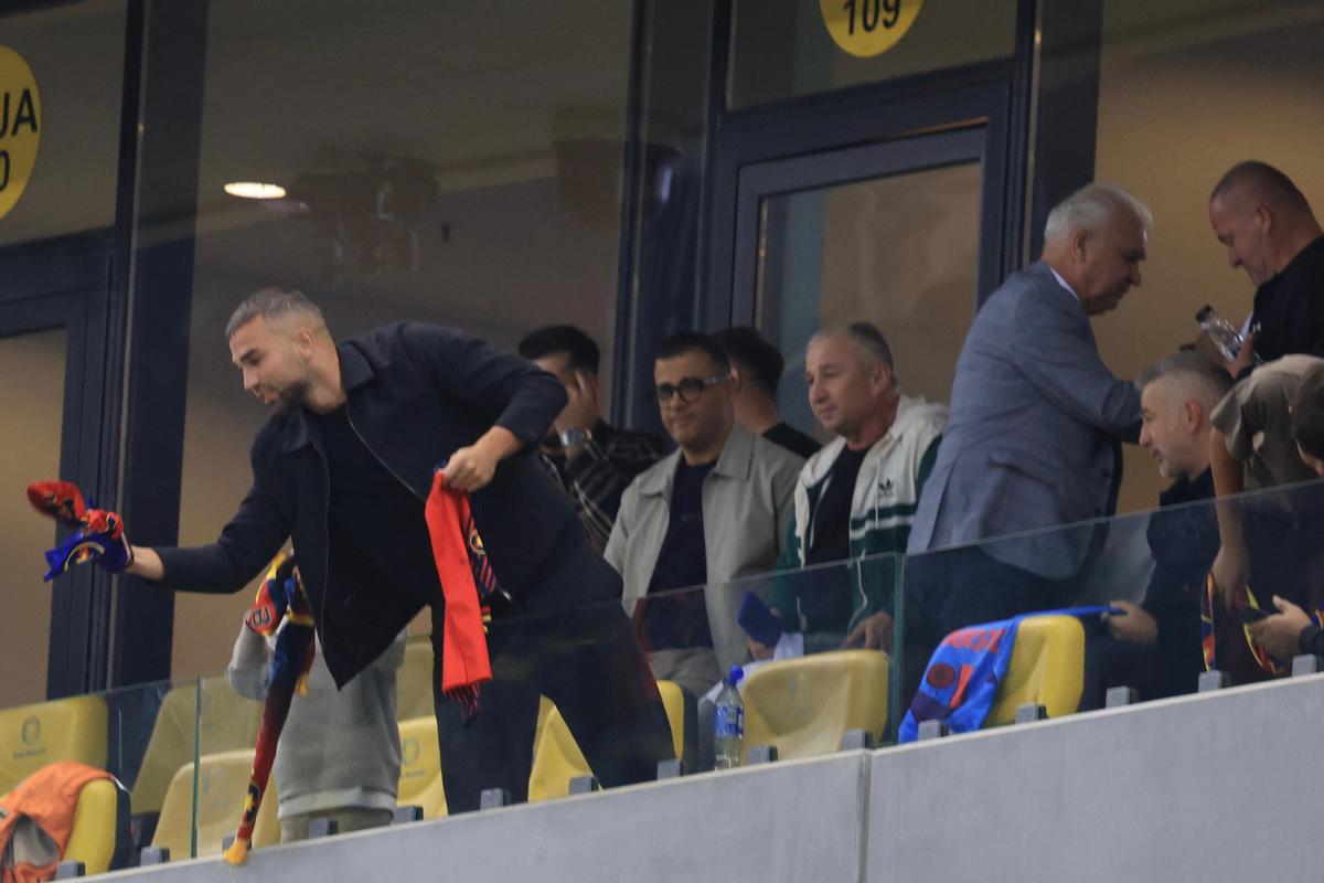 Familia Iordănescu, la FCSB - Oțelul/ foto Ionuț Iordache (GSP)