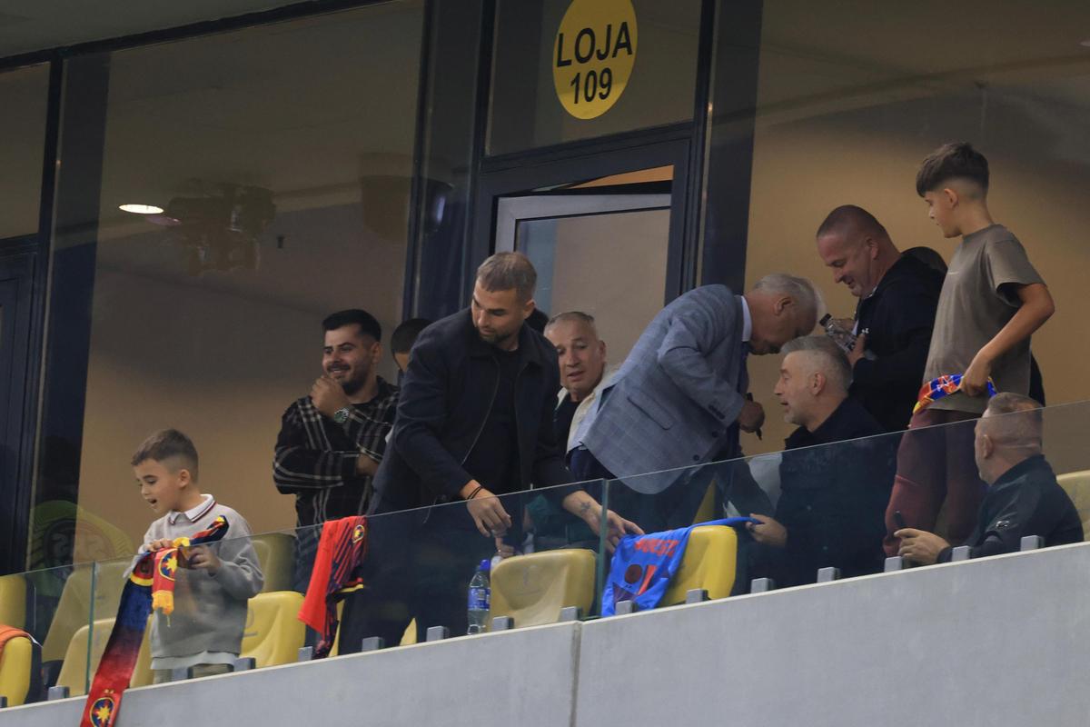 Anghel Iordănescu, surprins de revenirea lui Gigi Becali pe stadion: „Probabil că ăsta e motivul”