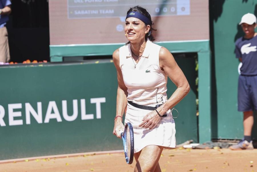 Gabriela Sabatini la un meci demonstrativ la Sao Paulo, în 2026 Foto: Imago Images Gabriela Sabatini și-a ales favorita din tenisul actual: „Are un joc complet, poate face totul pe teren”