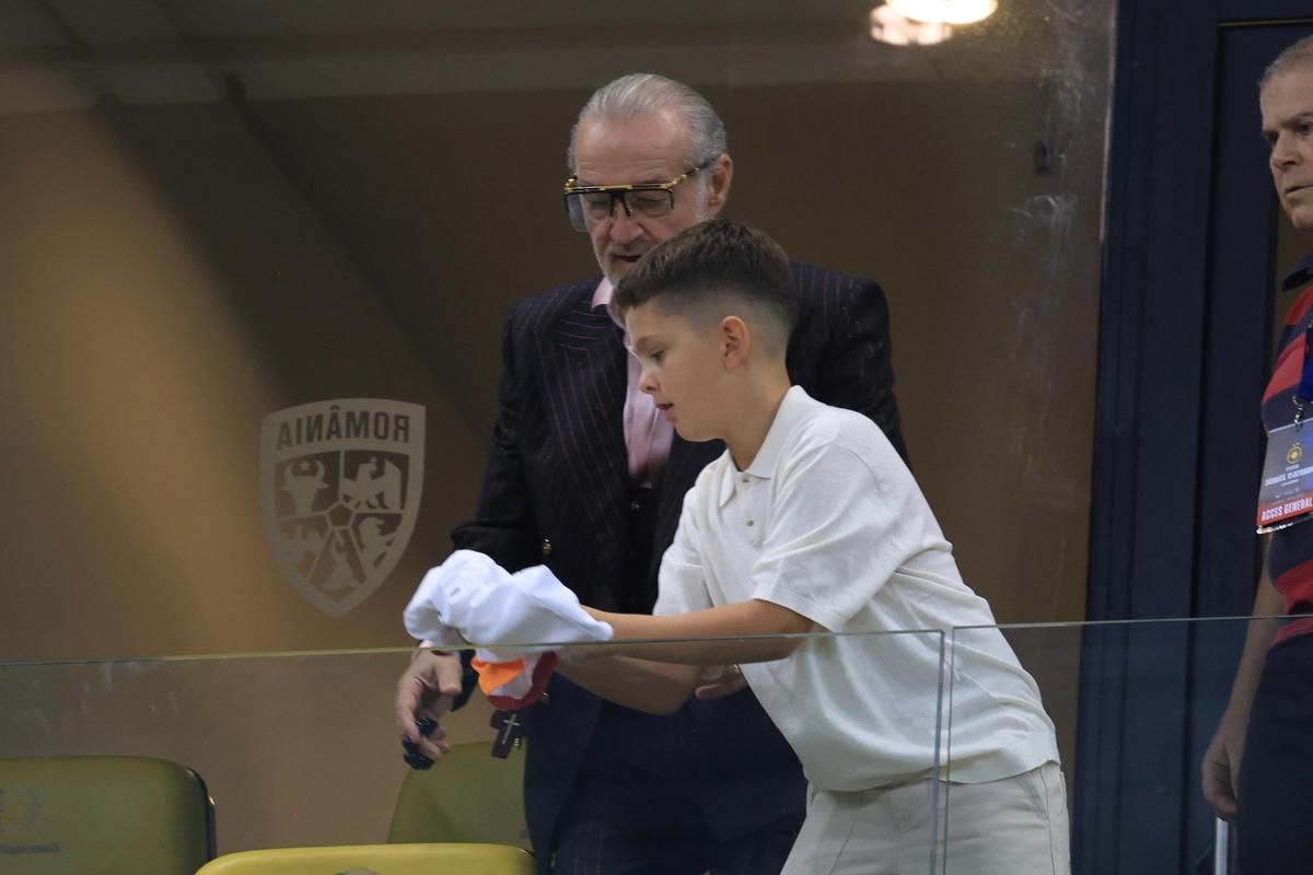 Gigi Becali, la FCSB - Oțelul/ foto Ionuț Iordache (GSP)