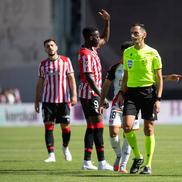 Cu Andrei Rațiu, lăsat în afara lotului, lui Rayo Vallecano au întrerupt partida din La Liga // foto: imago images