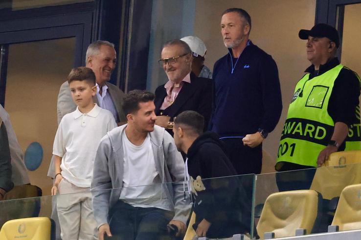 Gigi Becali și MM Stoica în prim-plan, după FCSB - Oțelul 1-0 / FOTO: Ionuț Iordache (GSP.ro)