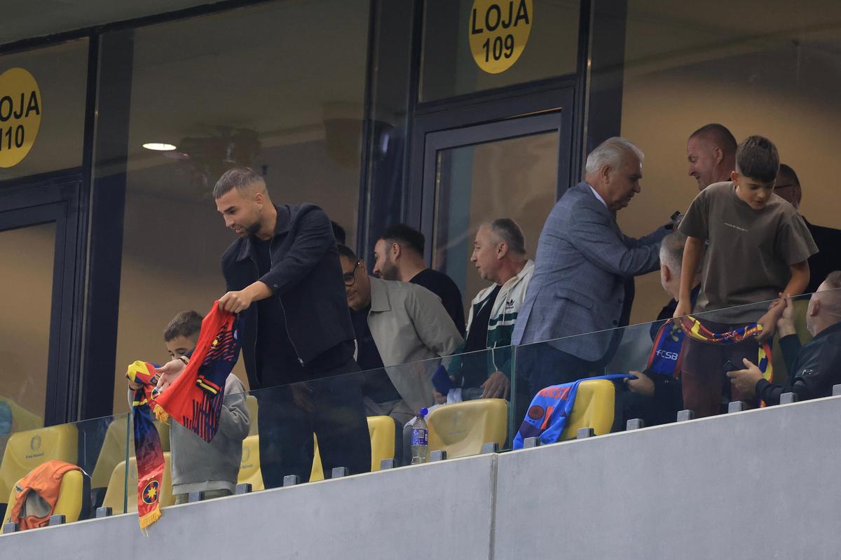 Anghel Iordănescu, surprins de revenirea lui Gigi Becali pe stadion: „Probabil că ăsta e motivul”