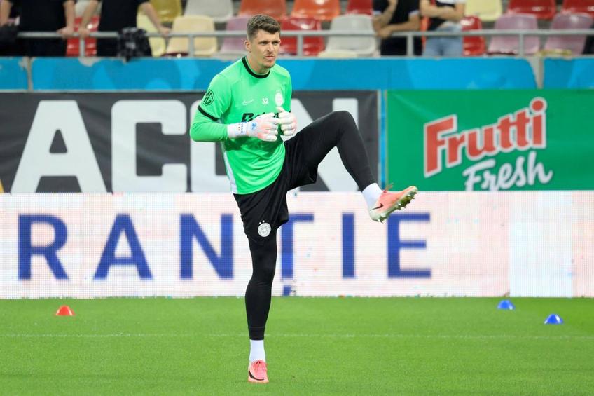 Ștefan Târnovanu, înainte de FCSB - Oțelul / FOTO: Ionuț Iordache (GSP.ro)