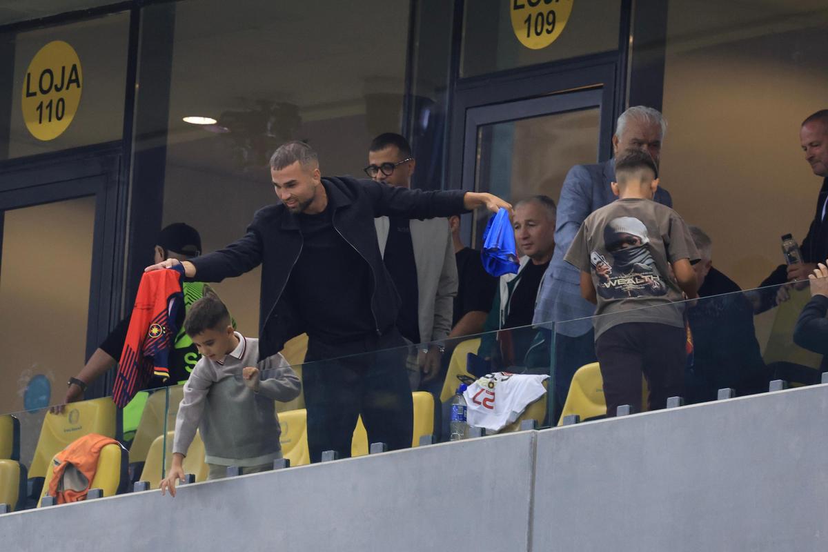 Anghel Iordănescu, surprins de revenirea lui Gigi Becali pe stadion: „Probabil că ăsta e motivul”