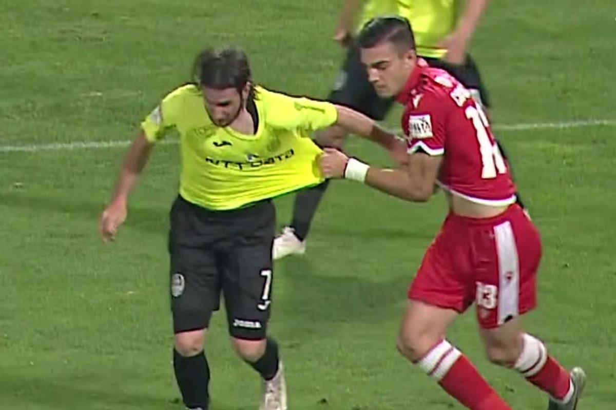 GALERIE FOTO Probleme de arbitraj la Dinamo - CFR! Hațegan nu a acordat TREI PENALTY-URI
