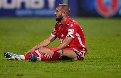 DINAMO - CFR CLUJ 0-0 // Emoții pentru Laurențiu Corbu! Dus cu salvarea la pauză la Spitalul Floreasca » Ce i-au spus medicii