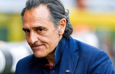 S-a întors Cesare Prandelli, antrenorul care l-a făcut mare pe Mutu la Fiorentina