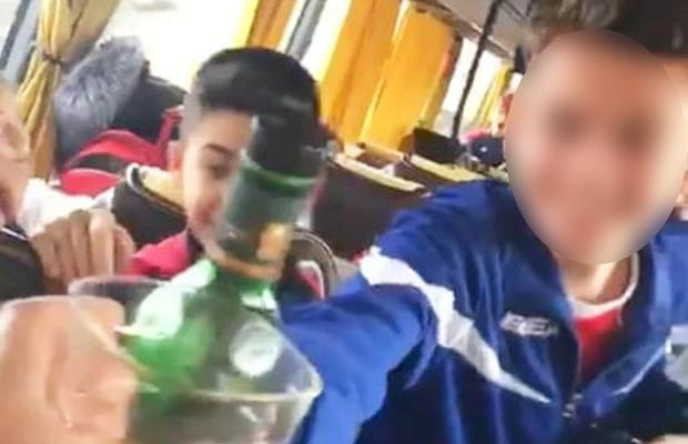 Petrecere cu manele și whisky în autocarul unei grupe de juniori de la CSA Steaua! Copiii, îndemnați de părinți să consume alcool » Clubul a deschis o anchetă internă