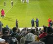Oțelul - FCSB, întrerupt de gazele lacrimogene