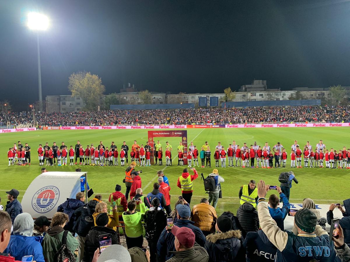 „La Bombonera” din inima Moldovei » Atmosferă sud-americană la Oțelul - FCSB