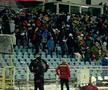 Oțelul - FCSB, întrerupt de gazele lacrimogene