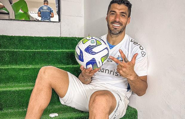 „El Pistolero” Suarez, de neoprit! A dat peste cap meciul cu Botafogo cu un hat-trick în 19 minute