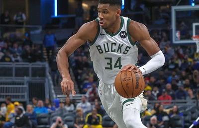 Giannis Antetokounmpo, prestație fabuloasă în NBA, într-un meci în care s-au marcat 250 de puncte