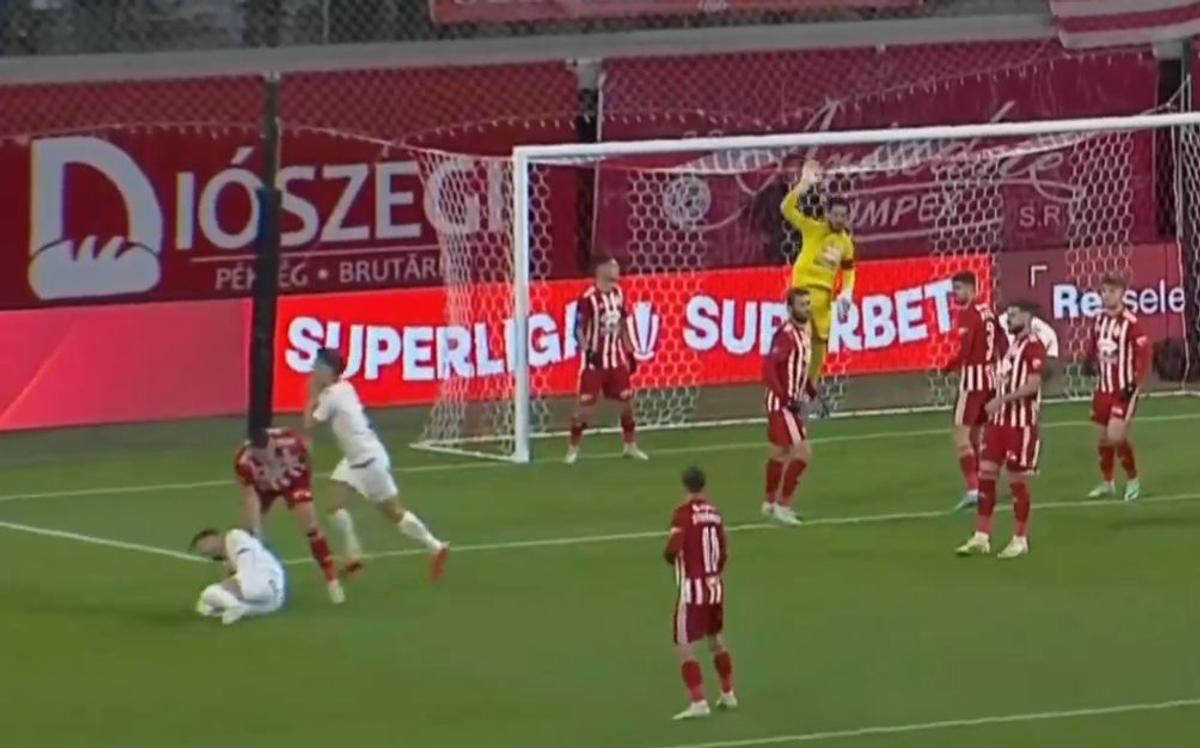 Două faze controversate în Sepsi - Rapid
