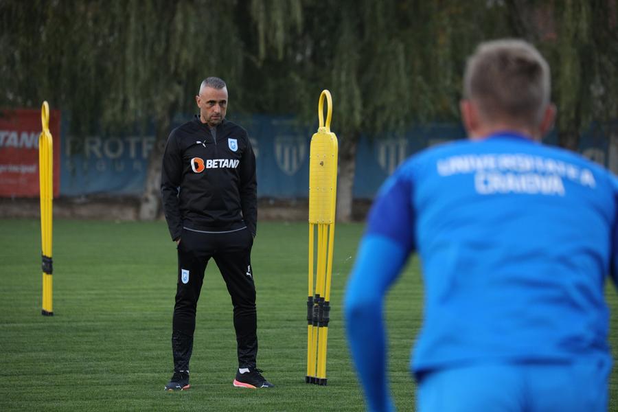 Ivaylo Petev/ foto: Facebook @Universitatea Craiova A antrenat la Universitatea Craiova și i-a transmis un mesaj lui Mihai Rotaru în legătură cu Ivaylo Petev: „Știu câteva lucruri despre el. Ştiu și de bine, şi de mai puţin bune”
