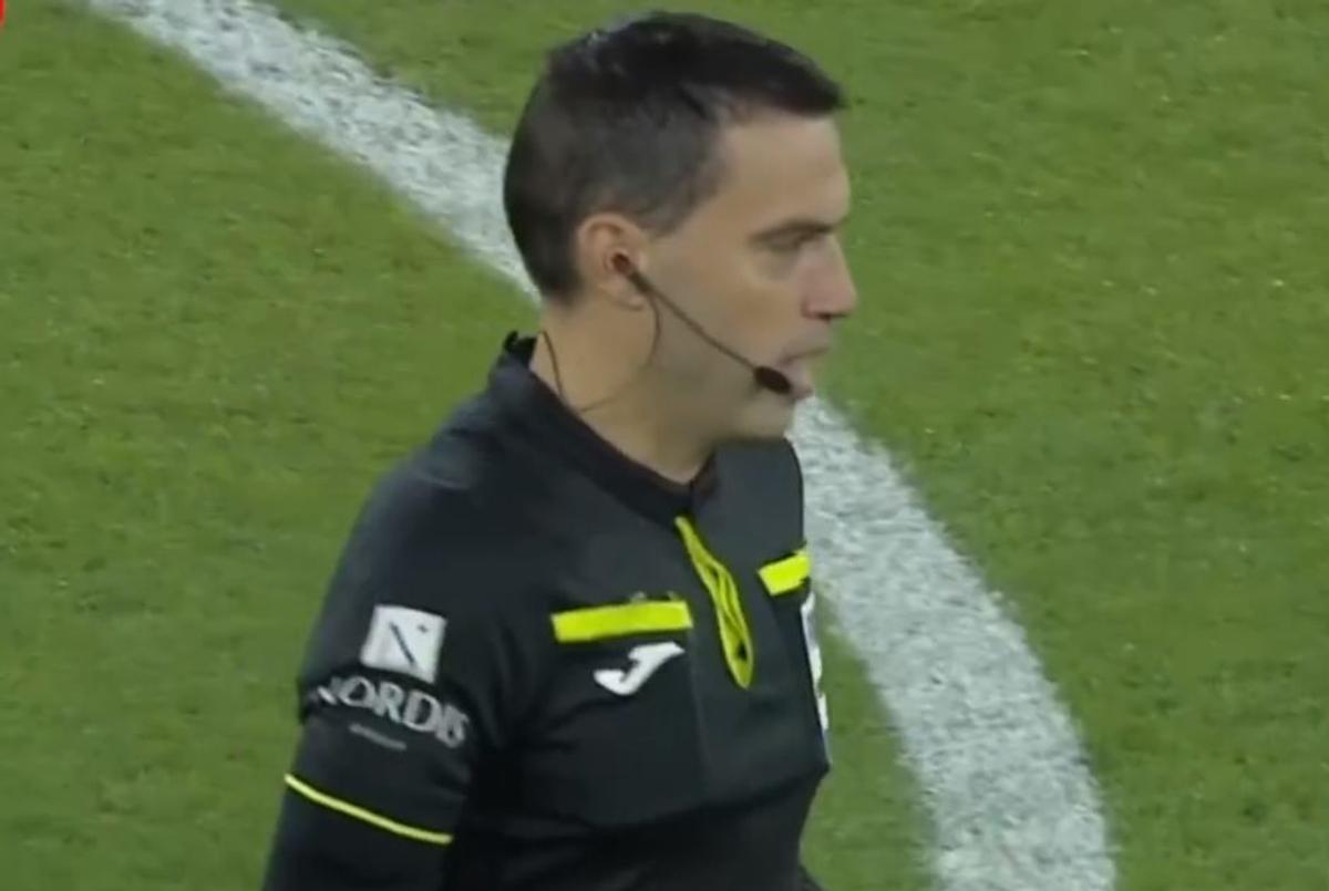 Două faze controversate în Sepsi - Rapid