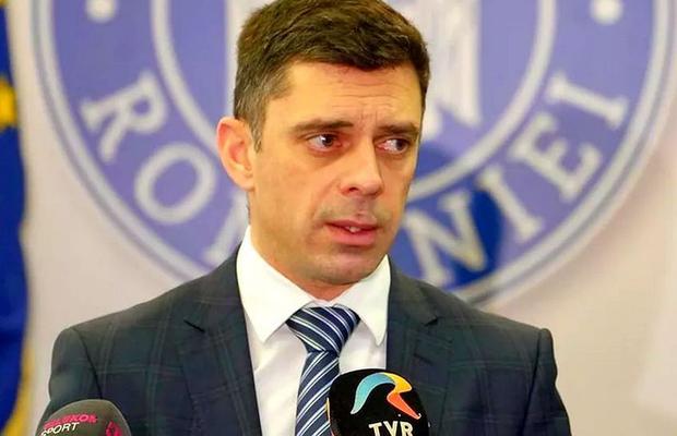 Eduard Novak, răspuns acid pentru Alin Petrache: „Dați-vă demisia de onoare! Poate altcineva va fi interesat și de rugby, nu numai de stadionul Arcul de Triumf”