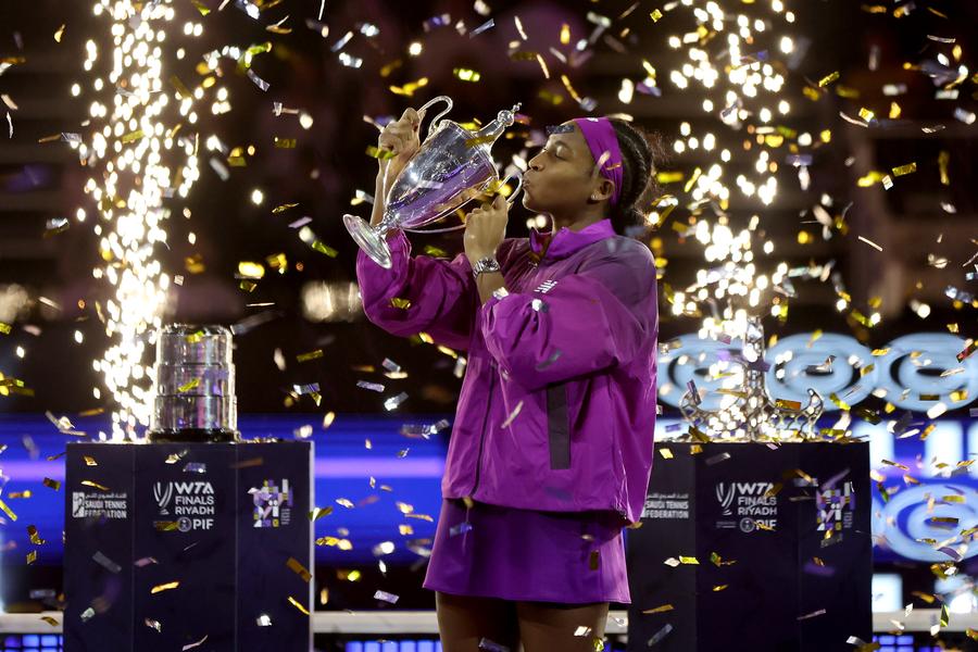 Coco Gauff / foto: Getty Images Coco Gauff, campioană la Turneul Campioanelor. A reușit o premieră + Bornele doborâte după victorie » Americanca, uluită de premiul primit: „O groază de bani”