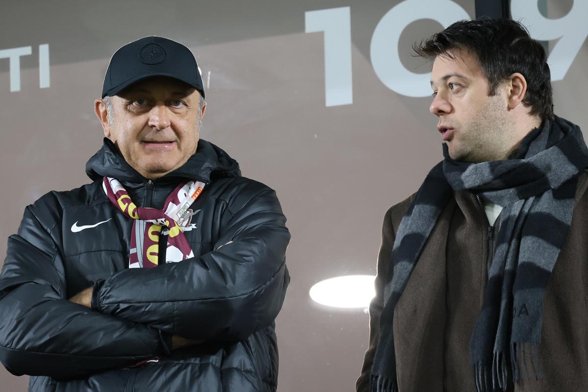 Sfidat de vedeta Rapidului, Marius Șumudică nu a stat la discuții