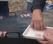 Antrenori în sutană, 2500 mici, mămăligă amestecată cu bormașina și Liturghie pe terenul sintetic, cu Mirel Rădoi, Claudiu Răducanu sau Adi Ilie drept martori » GSP a asistat la un turneu între echipele de fotbal a opt parohii din județul Teleorman