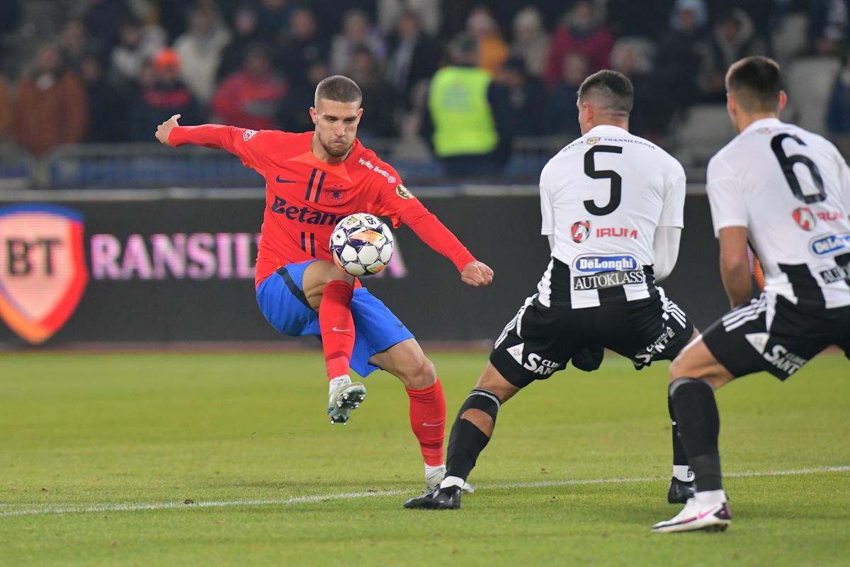 Ilie Năstase a intrat în direct după U Cluj - FCSB și a făcut iureș: „Nu se poate așa ceva!”