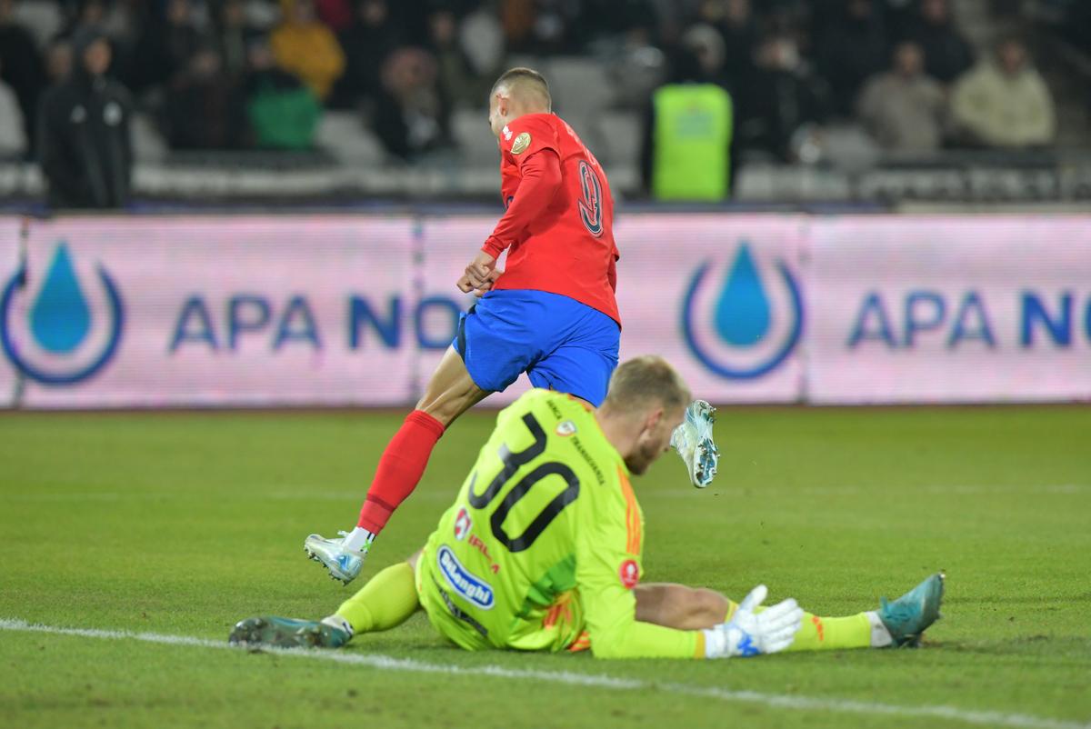 Ilie Năstase a intrat în direct după U Cluj - FCSB și a făcut iureș: „Nu se poate așa ceva!”