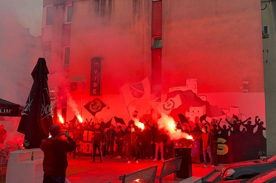 Ultrașii Bosniei de la BHFanaticos nu vor fi pe stadion la Bosnia - România. Foto: Facebook/BHFanaticos „Lucescu va pregăti un scenariu-surpriză!” » Ce îi panichează pe bosniaci, în finala contra României
