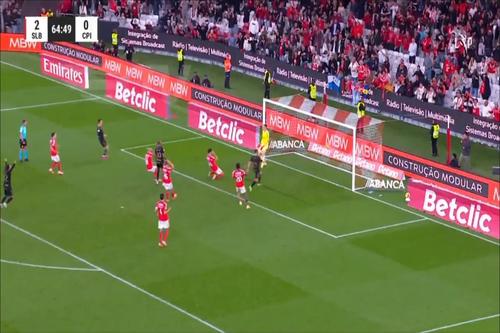 Autogol în Benfica - Casa Pia / captură X @vsports_pt