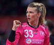 GALERIE FOTO Denisa Dedu are o rivală pe măsură pentru titlul de cea mai frumoasă portăriță de la Mondial