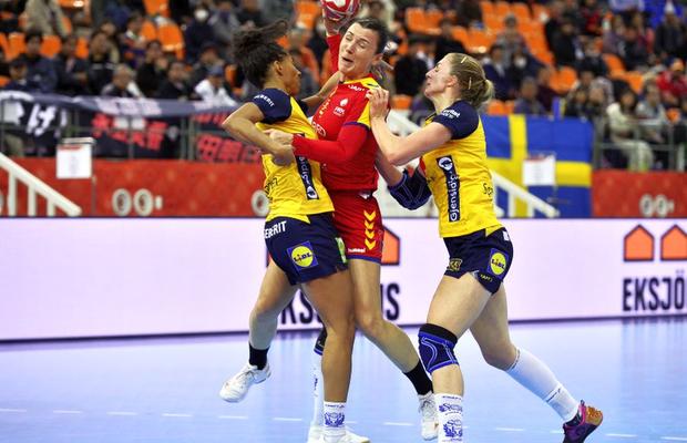 ROMÂNIA - SUEDIA 22-34 // VIDEO + FOTO Losers Round, nu Main Round! România s-a făcut de râs în fața Suediei!