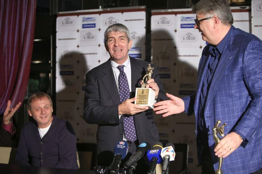 Gino Iorgulescu (dreapta), alături de Paolo Rossi (centru) și Ilie Balaci
