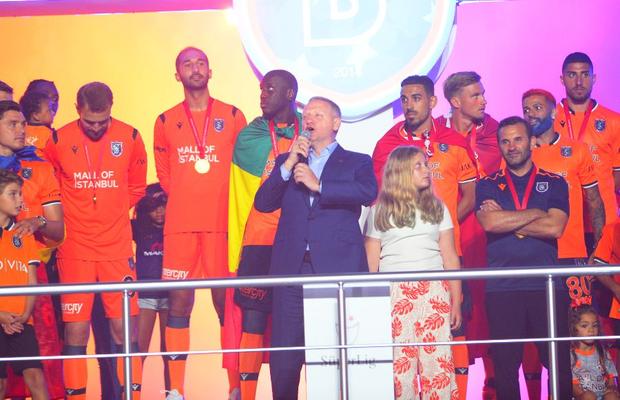 Ce pedeapsă cere șeful lui Bașakșehir pentru Colțescu: „Acum să-i vedem pe cei de la UEFA!”