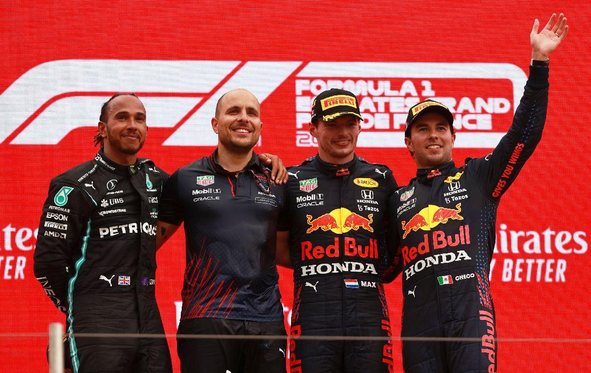 Bătut de Verstappen în calificări și huiduit copios, Hamilton e încrezător: „Abia aștept cursa” + cum le-a răspuns fanilor