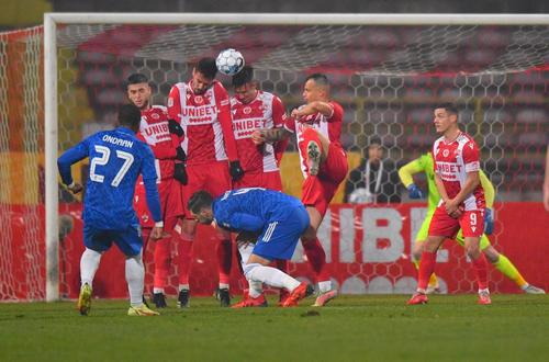 Dumitru Dragomir (75 de ani) crede că la Dinamo este nevoie de schimbarea radicală la nivel de lot.