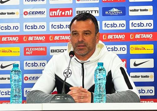 Toni Petrea (46 de ani), antrenorul celor de la FCSB, a revăzut fazele litigioase din victoria cu UTA, scor 2-1.