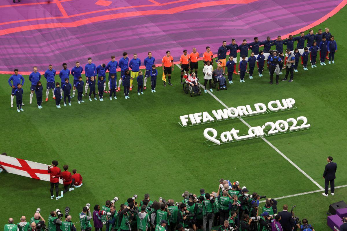 Anglia - Franța, în „sferturile” Campionatului Mondial